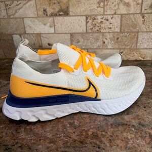 Nike React Infinity Running Shoe White Yellow  Purple Women’s Size 9 2020